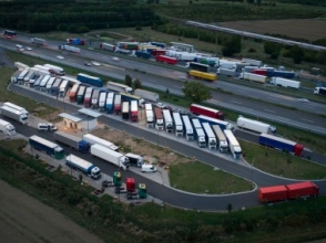 Drivers_and_cargo_at_risk_EU_needs_more_safe_and_secure_truck_parking